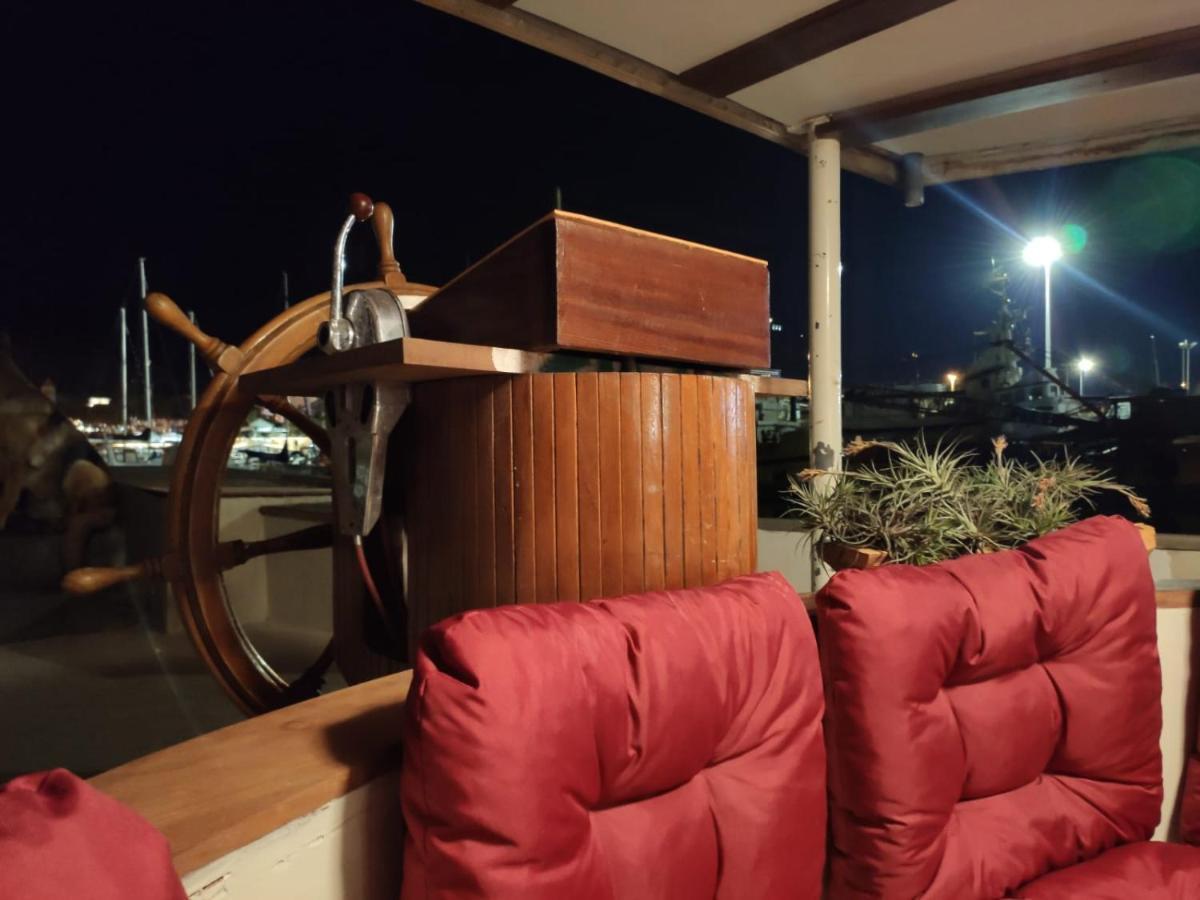 Classic Yacht Yanika Yachting Watersport Ets วิลลาปุตซู ภายนอก รูปภาพ